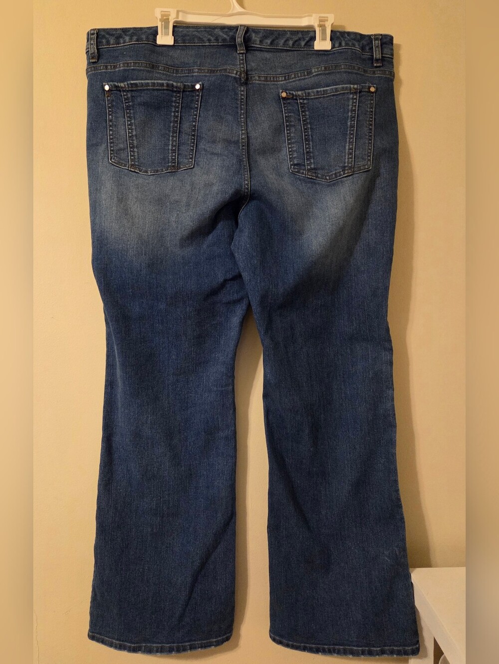 Jennifer Lopez Women's Boot Cut Jeans - Dark Blue Wash - Picture 2 of 6